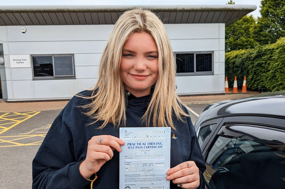 Amelia passed her driving test first time after taking an intensive course in Scunthorpe